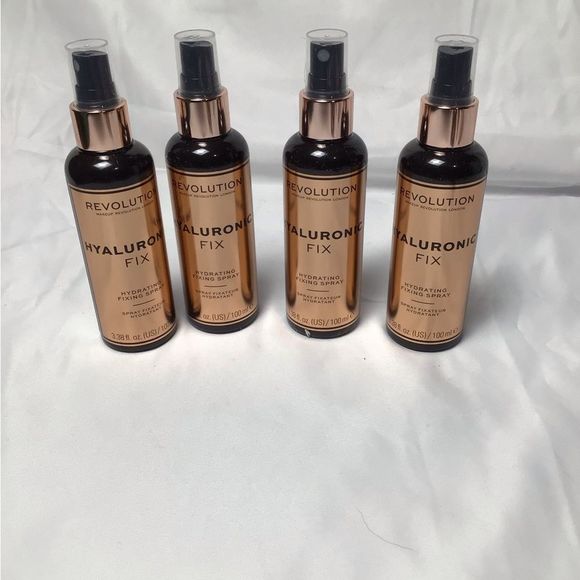 Revolution Makeup New4 Bottles Revolution Hyaluronic Fixing Spray